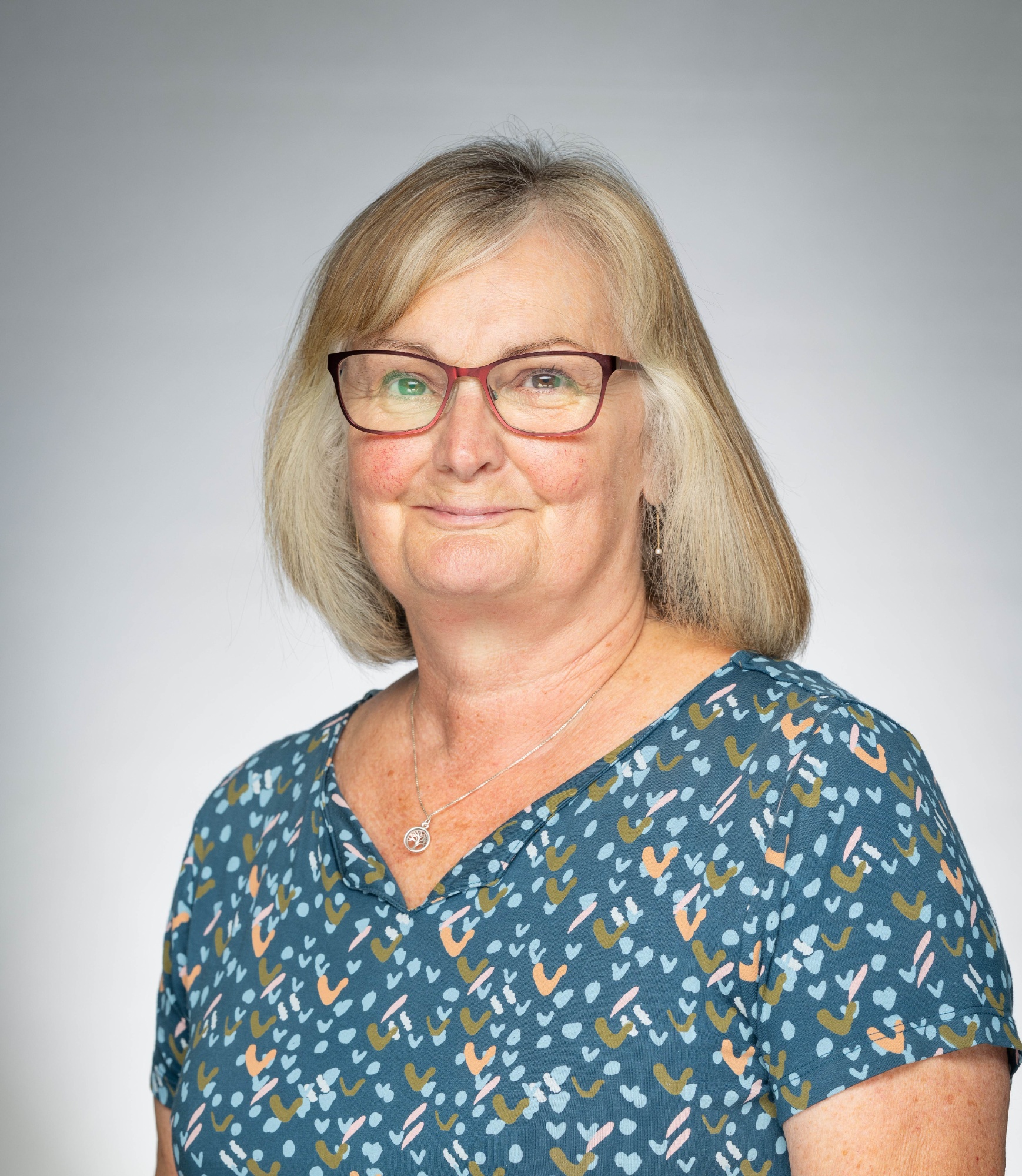 Photo of Mrs Nikki Gallienne